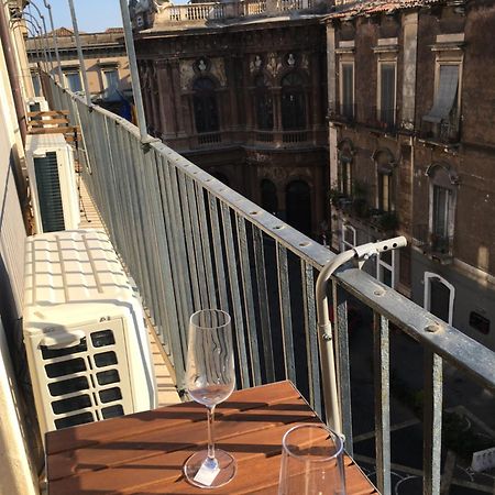 Wonderful Teatro Massimo Bellini Apartment Catania Bagian luar foto