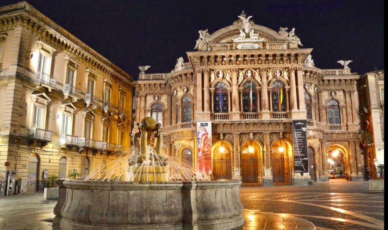 Wonderful Teatro Massimo Bellini Apartment Catania Bagian luar foto